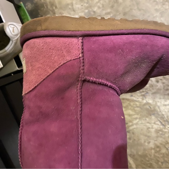 Purple uggs - Picture 4 of 5